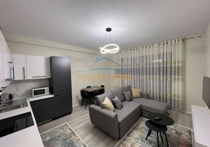 Shtepi me qera 2+1 ne Tirane - 950 Euro