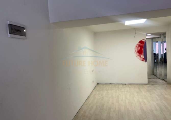 Ambient biznesi me qera 1+1 ne Tirane - 450 Euro