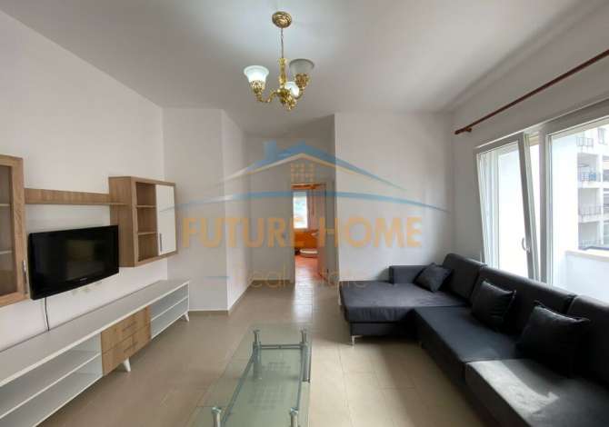 Shtepi me qera 2+1 ne Tirane - 650 Euro