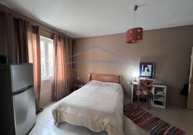 Shtepi ne shitje 2+1 ne Tirane - 180,000 Euro