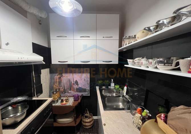 Shtepi ne shitje 2+1 ne Tirane - 180,000 Euro