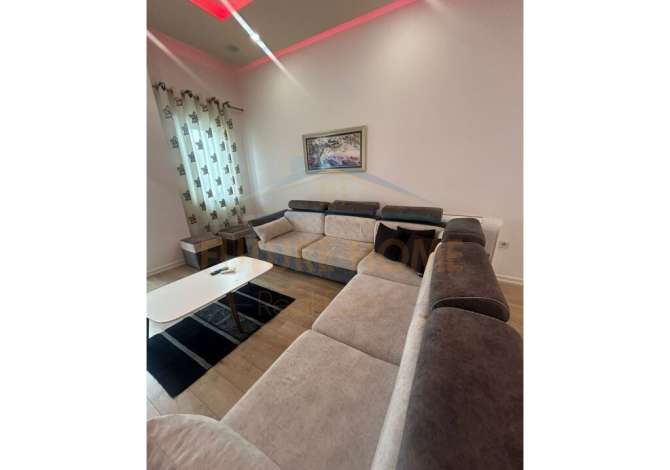 Shtepi me qera 2+1 ne Tirane - 750 Euro