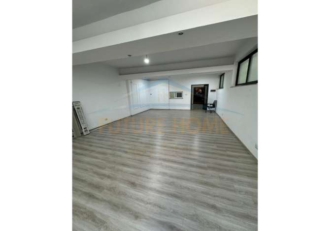 Ambient biznesi me qera 1+1 ne Tirane - 700 Euro