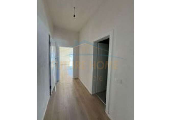 Shtepi me qera 1+1 ne Tirane - 400 Euro