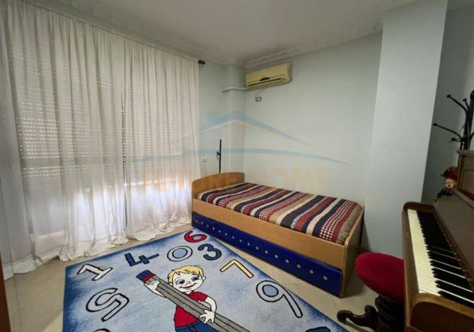 Shtepi me qera 2+1 ne Tirane - 550 Euro