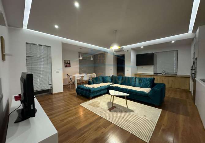 Shtepi me qera 2+1 ne Tirane - 550 Euro