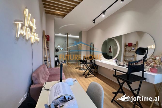 Qira, Ambient Biznesi, Qender Estetike, Kompleksi Magnet