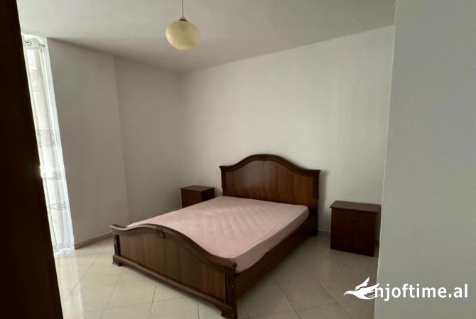Shtepi me qera 1+1 ne Tirane - 500 Euro