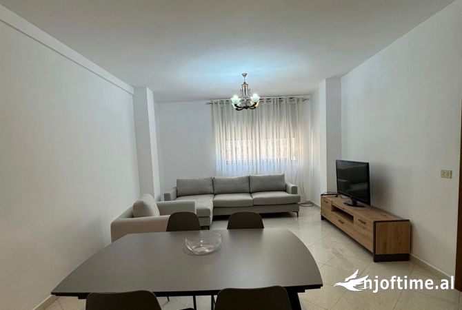 Shtepi me qera 1+1 ne Tirane - 500 Euro