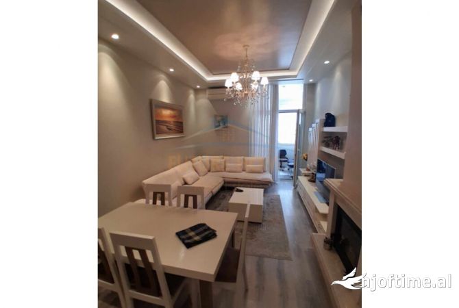 Casa in affitto 2+1 a Tirana - 750 Euro