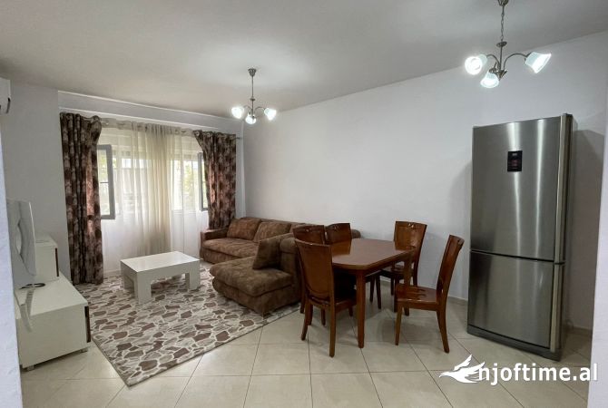 Shtepi me qera 1+1 ne Tirane - 400 Euro