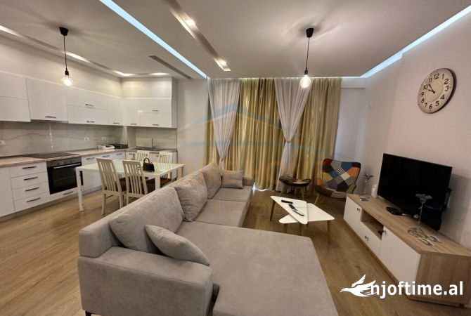 Shtepi ne shitje 2+1 ne Tirane - 220,000 Euro