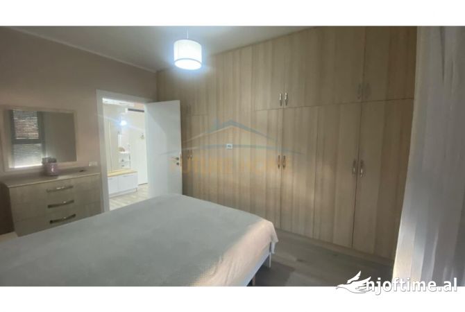 Shtepi me qera 2+1 ne Tirane - 700 Euro