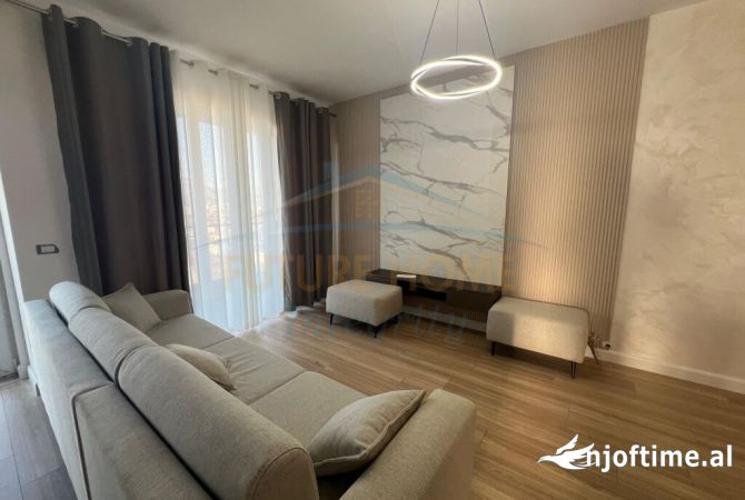 Shtepi me qera 2+1 ne Tirane - 700 Euro
