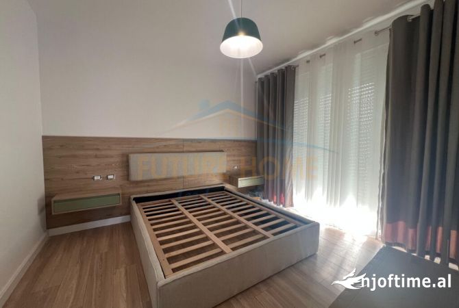 Shtepi me qera 2+1 ne Tirane - 700 Euro