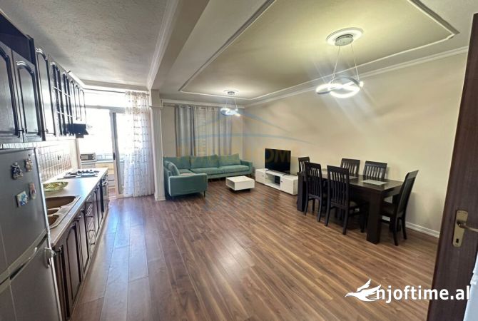 Shtepi ne shitje 3+1 ne Tirane - 300,000 Euro