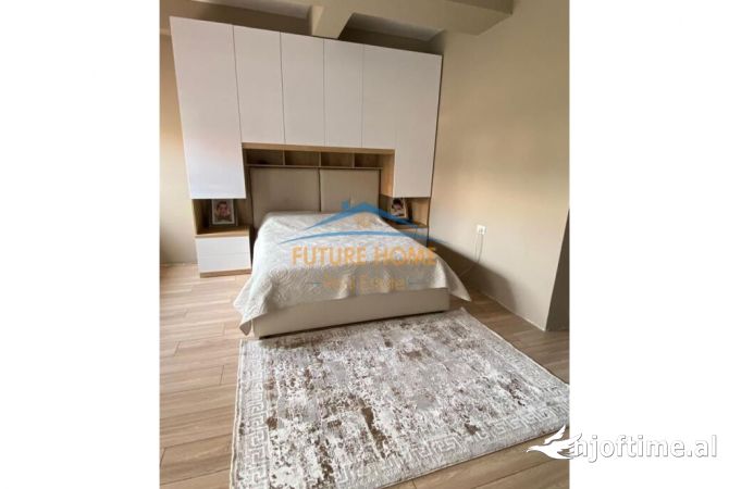 Shtepi me qera Garsoniere ne Tirane - 350 Euro