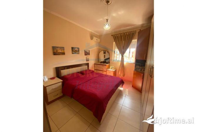 Shtepi ne shitje 2+1 ne Tirane - 150,000 Euro