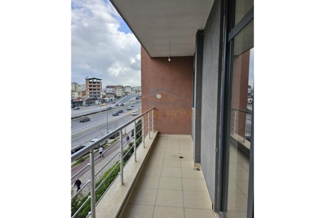 Shtepi ne shitje 2+1 ne Tirane - 180,000 Euro