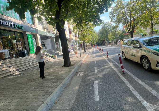 JEPET AMBJENT BIZNESI ME QIRA