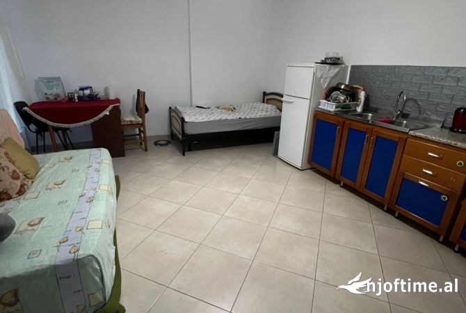 Shtepi me qera Garsoniere ne Tirane - 350 Euro