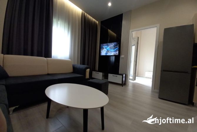 Shtepi me qera Apartament ne Tirane, 1+1, Mobilimi E mobiluar, Pagesa 480  Euro.