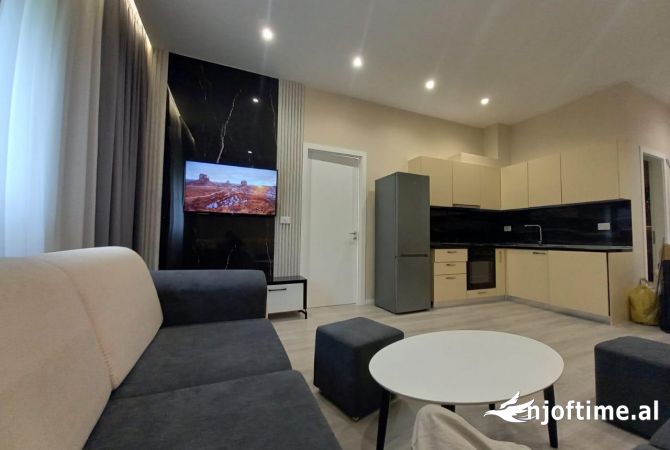 Shtepi me qera Apartament ne Tirane, 1+1, Mobilimi E mobiluar, Pagesa 480  Euro.