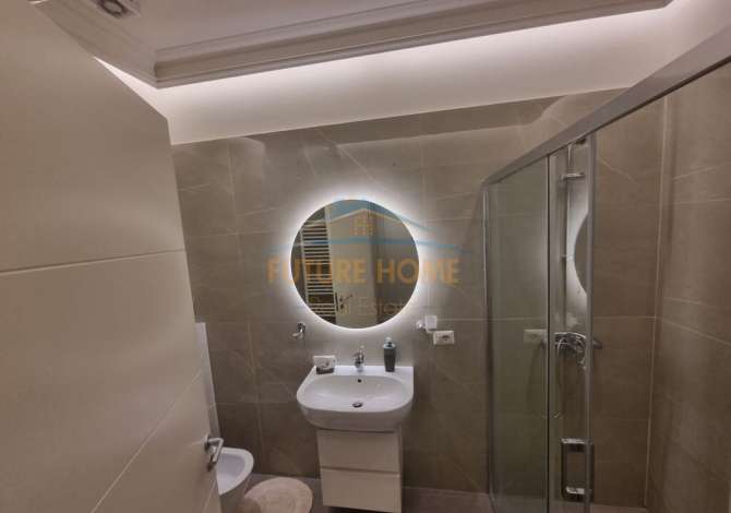 Shtepi me qera 2+1 ne Tirane - 1,350 Euro