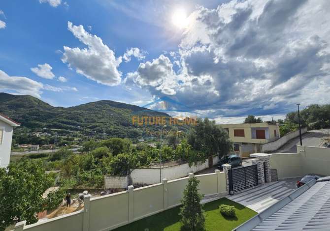 Shtepi me qera 4+1 ne Tirane - 3,000 Euro