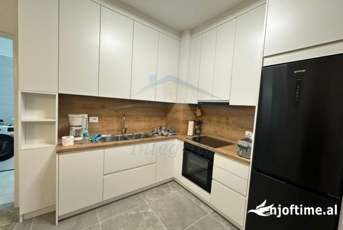 Shtepi ne shitje 1+1 ne Tirane - 97,500 Euro