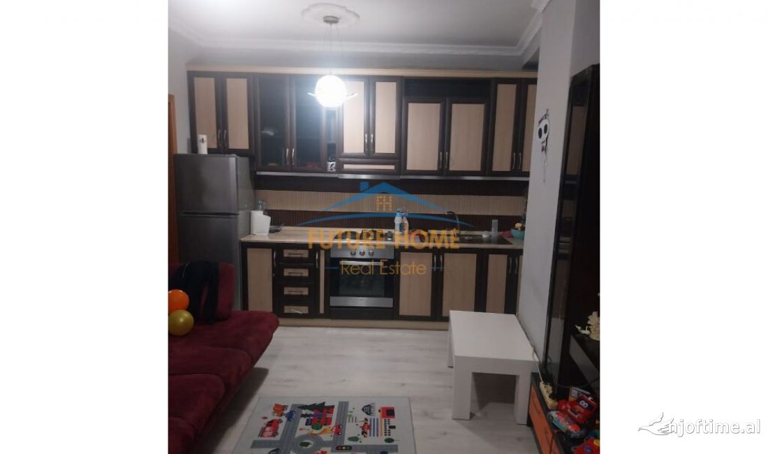 Shtepi me qera Apartament ne Tirane, 1+1, Mobilimi E mobiluar, Pagesa 350  Euro.