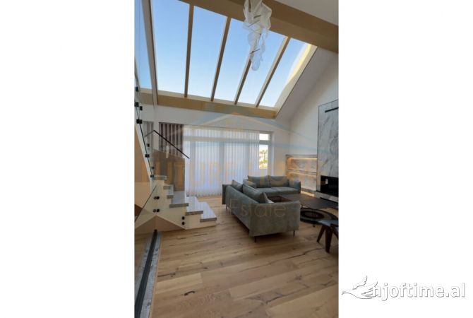 Shtepi me qera 6+1 ne Tirane - 3,000 Euro