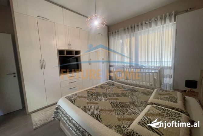 Shtepi me qera Apartament ne Tirane, 2+1, Mobilimi E mobiluar, Pagesa 800  Euro.