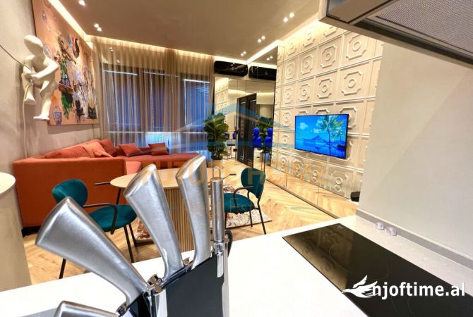 Shtepi me qera Apartament ne Tirane, 1+1, Mobilimi E mobiluar, Pagesa 1,000  Euro.