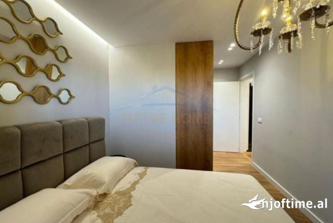 Shtepi ne shitje Apartament ne Tirane, 2+1, Mobilimi E mobiluar, Pagesa 225,000  Euro.