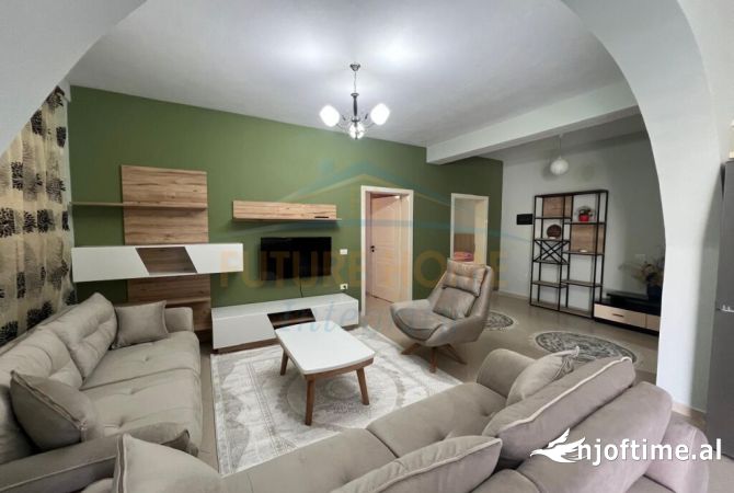 Shtepi me qera 2+1 ne Tirane - 650 Euro