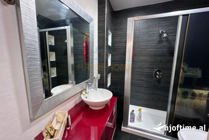 Shtepi me qera Apartament ne Tirane, 2+1, Mobilimi E mobiluar, Pagesa 850  Euro.