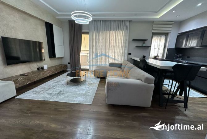 Shtepi me qera Apartament ne Tirane, 3+1, Mobilimi E mobiluar, Pagesa 1,700  Euro.