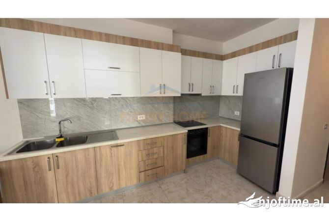Shtepi ne shitje 2+1 ne Tirane - 155,000 Euro