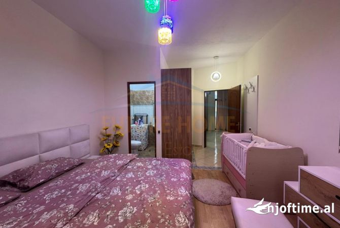 Shtepi me qera Apartament ne Tirane, 2+1, Mobilimi E mobiluar, Pagesa 600  Euro.
