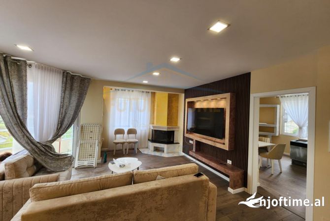 Shtepi me qera 2+1 ne Tirane - 800 Euro