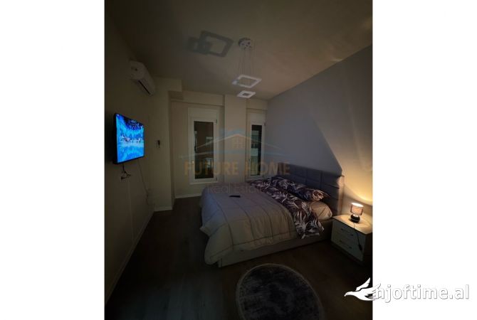 Shtepi me qera Apartament ne Tirane, 2+1, Mobilimi E mobiluar, Pagesa 700  Euro.