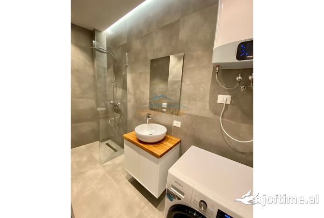 Shtepi me qera 1+1 ne Tirane - 850 Euro