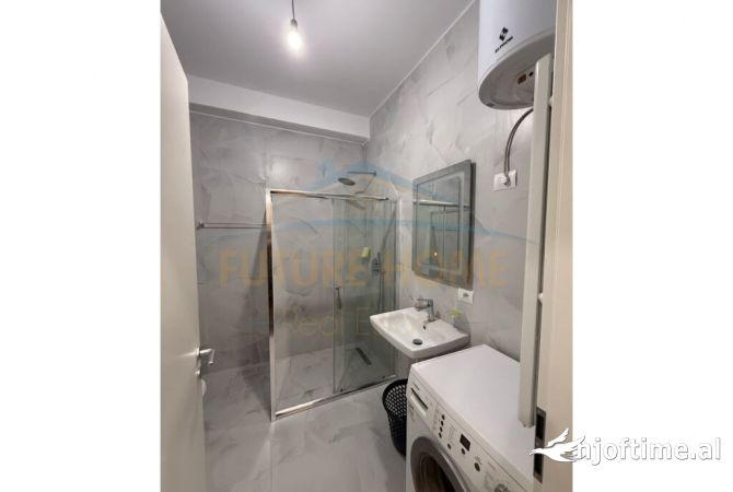 Shtepi me qera Apartament ne Tirane, 2+1, Mobilimi E mobiluar, Pagesa 500  Euro.