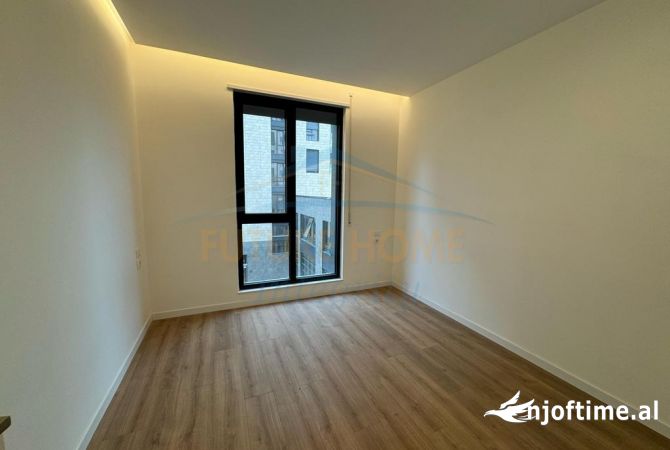 Shtepi ne shitje Apartament ne Tirane, 2+1, Mobilimi Bosh, pa mobiluar, Pagesa 189,500  Euro.