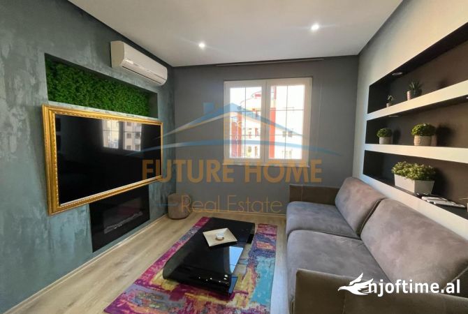 Shtepi me qera Apartament ne Tirane, 2+1, Mobilimi E mobiluar, Pagesa 650  Euro.