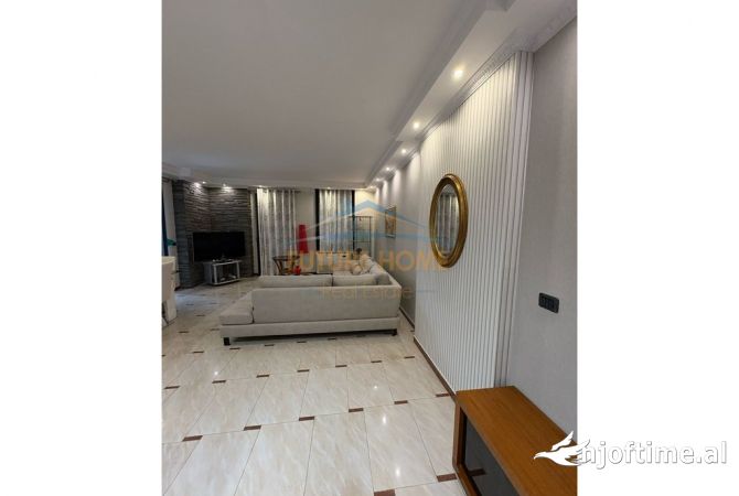 Shtepi me qera 2+1 ne Tirane - 1,000 Euro