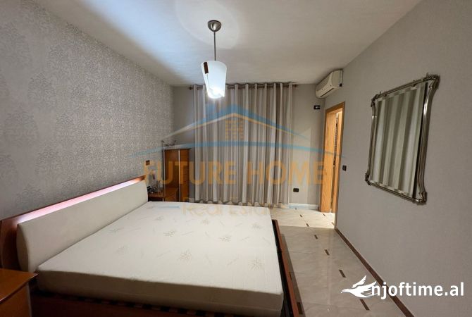 Shtepi me qera Apartament ne Tirane, 2+1, Mobilimi E mobiluar, Pagesa 1,000  Euro.