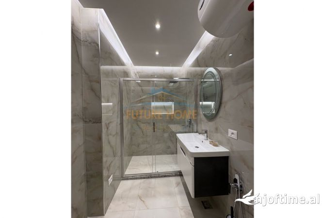 Shtepi me qera Apartament ne Tirane, 2+1, Mobilimi E mobiluar, Pagesa 1,000  Euro.