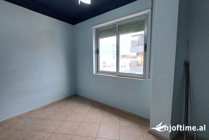 Shtepi ne shitje 2+1 ne Tirane - 208,000 Euro